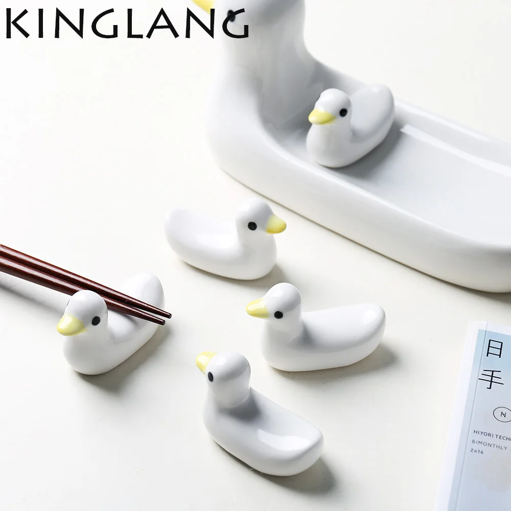 5 pcs/set with the big duck tray ceramic chopstick holder rest without chopsticks so cute cartoon desktop decoration gift
5 pcs/set with the big duck tray ceramic chopstick holder rest without chopsticks so cute cartoon desktop decoration gift