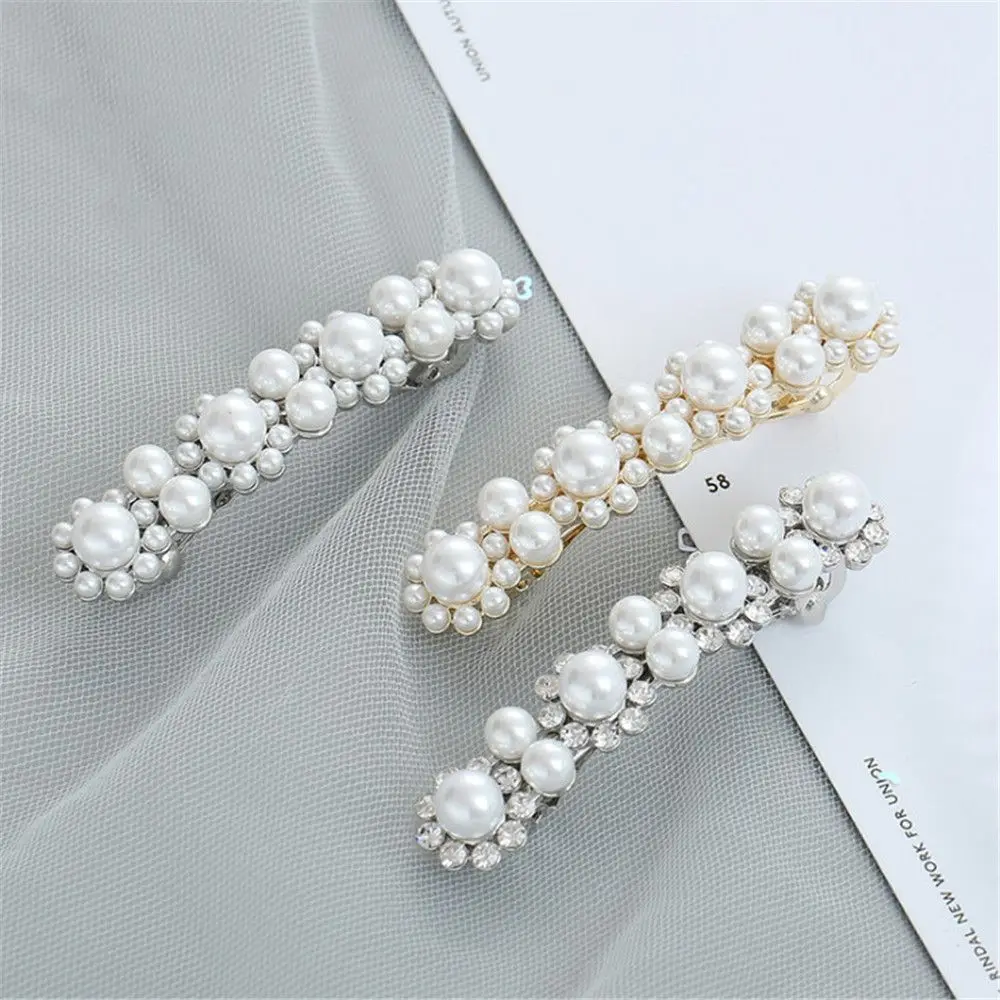1Pc Fashion Flower Pearl Hair Clip Crystal Rhinestone Imitiation Pearl Hairpins Barrette for women girls Hair Accessories
1Pc Fashion Flower Pearl Hair Clip Crystal Rhinestone Imitiation Pearl Hairpins Barrette for women girls Hair Accessories