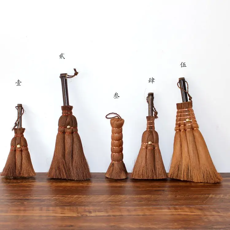Travel portable mane with bamboo handle small broom tea sets computer Keyboard cleaning brush handmade natural
Travel portable mane with bamboo handle small broom tea sets computer Keyboard cleaning brush handmade natural