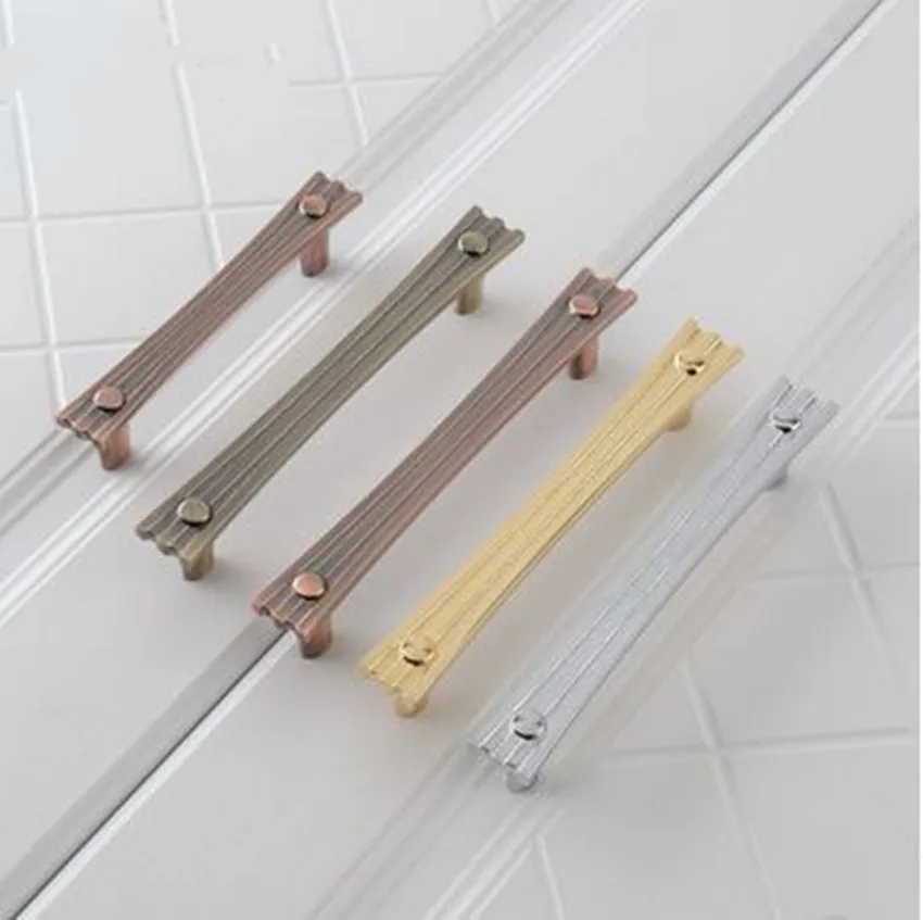 96mm 128mm modern fashion silver gold wardrobe dresser door handles antique copper bronze kitchen cabinet drawer pull knobs 5
96mm 128mm modern fashion silver gold wardrobe dresser door handles antique copper bronze kitchen cabinet drawer pull knobs 5