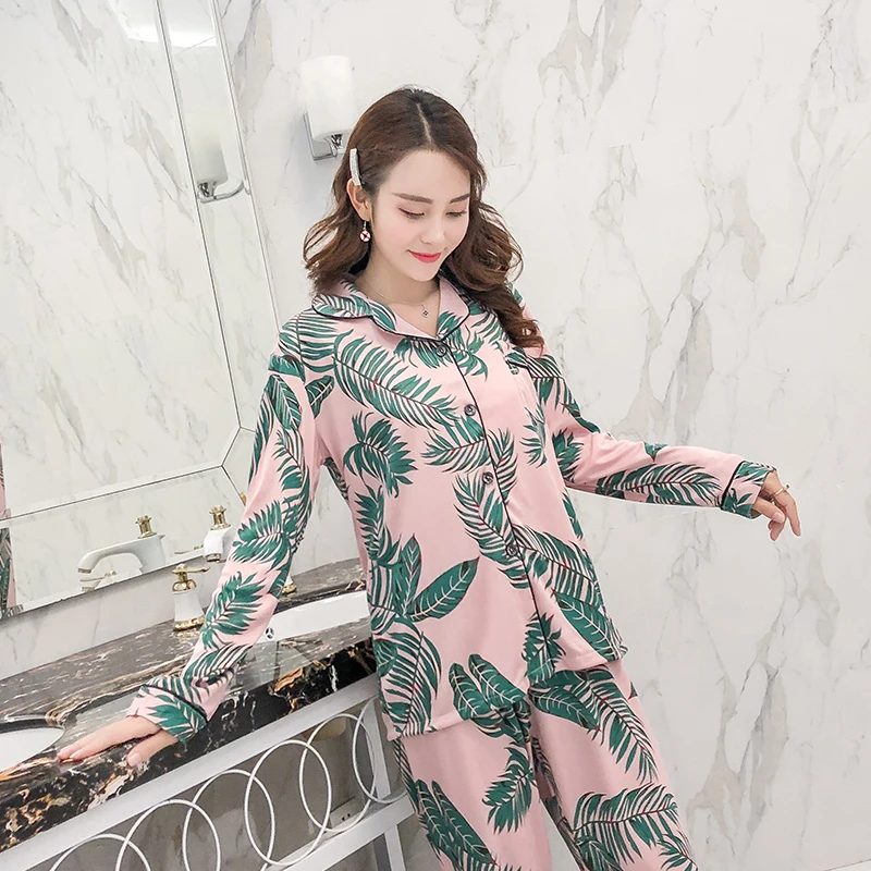 Long Sleeve Pajamas Women Winter Nightwear Leaves Causal Sleepwear Soft Pj Set Femme Leisure Home Wear
Long Sleeve Pajamas Women Winter Nightwear Leaves Causal Sleepwear Soft Pj Set Femme Leisure Home Wear