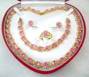 noble and generious pink zircon necklace earring bracelet and ring sets fro valentine's day gift (A0425)
noble and generious pink zircon necklace earring bracelet and ring sets fro valentine's day gift (A0425)