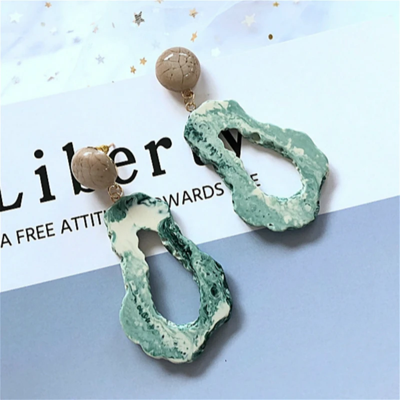 UJBOX 2018 Acrylic Resin Irregular Geometric Large Drop Earrings Women Summer Dangle Earrings Wholesale
UJBOX 2018 Acrylic Resin Irregular Geometric Large Drop Earrings Women Summer Dangle Earrings Wholesale