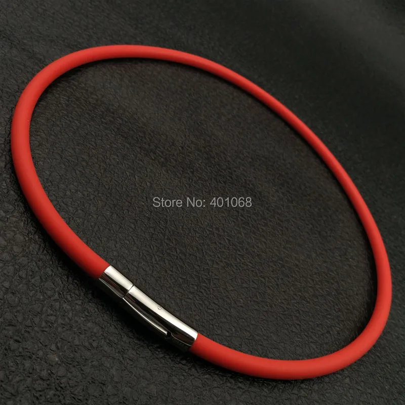 Fashion Sports Energy Necklace Green Stainless Steel Buckle Silicone Necklace Healthy Titanium Necklace
Fashion Sports Energy Necklace Green Stainless Steel Buckle Silicone Necklace Healthy Titanium Necklace