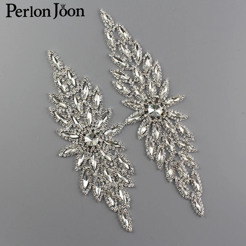 Two size sparkling Horse-eye Crystal Long Applique Rhinestone Patch Sew for Bridal Headdress Wedding Dress Accessories YH C015
Two size sparkling Horse-eye Crystal Long Applique Rhinestone Patch Sew for Bridal Headdress Wedding Dress Accessories YH C015