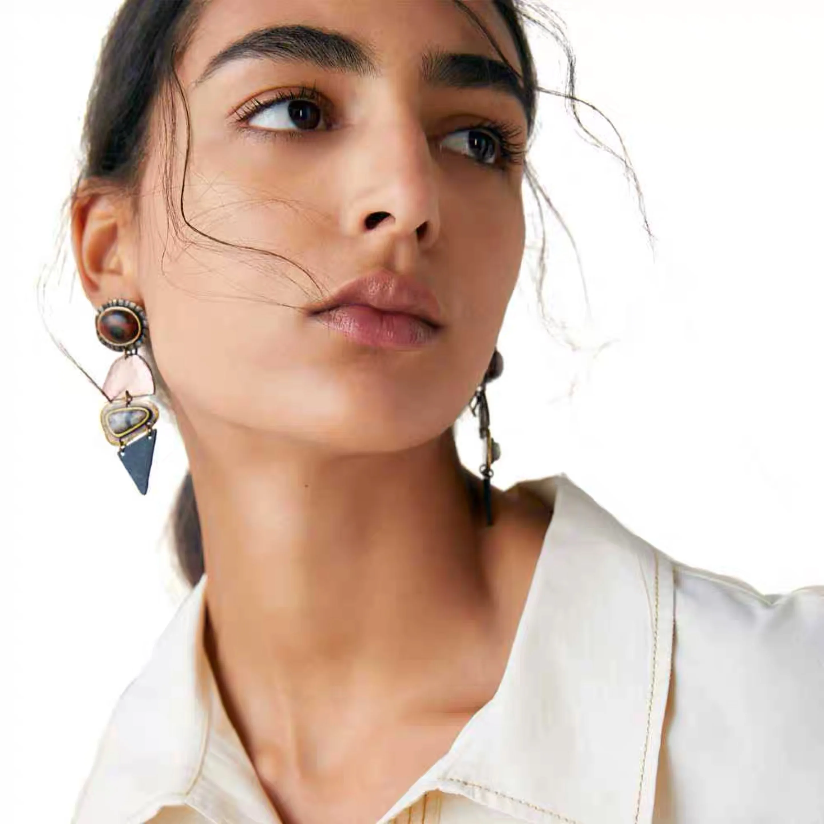 Yhpup Trendy Brand ZA Zinc Alloy Geometric Dangle Earrings Vintage Resin Metal Charm Earrings for Female Party Jewelry Oorbellen
Yhpup Trendy Brand ZA Zinc Alloy Geometric Dangle Earrings Vintage Resin Metal Charm Earrings for Female Party Jewelry Oorbellen