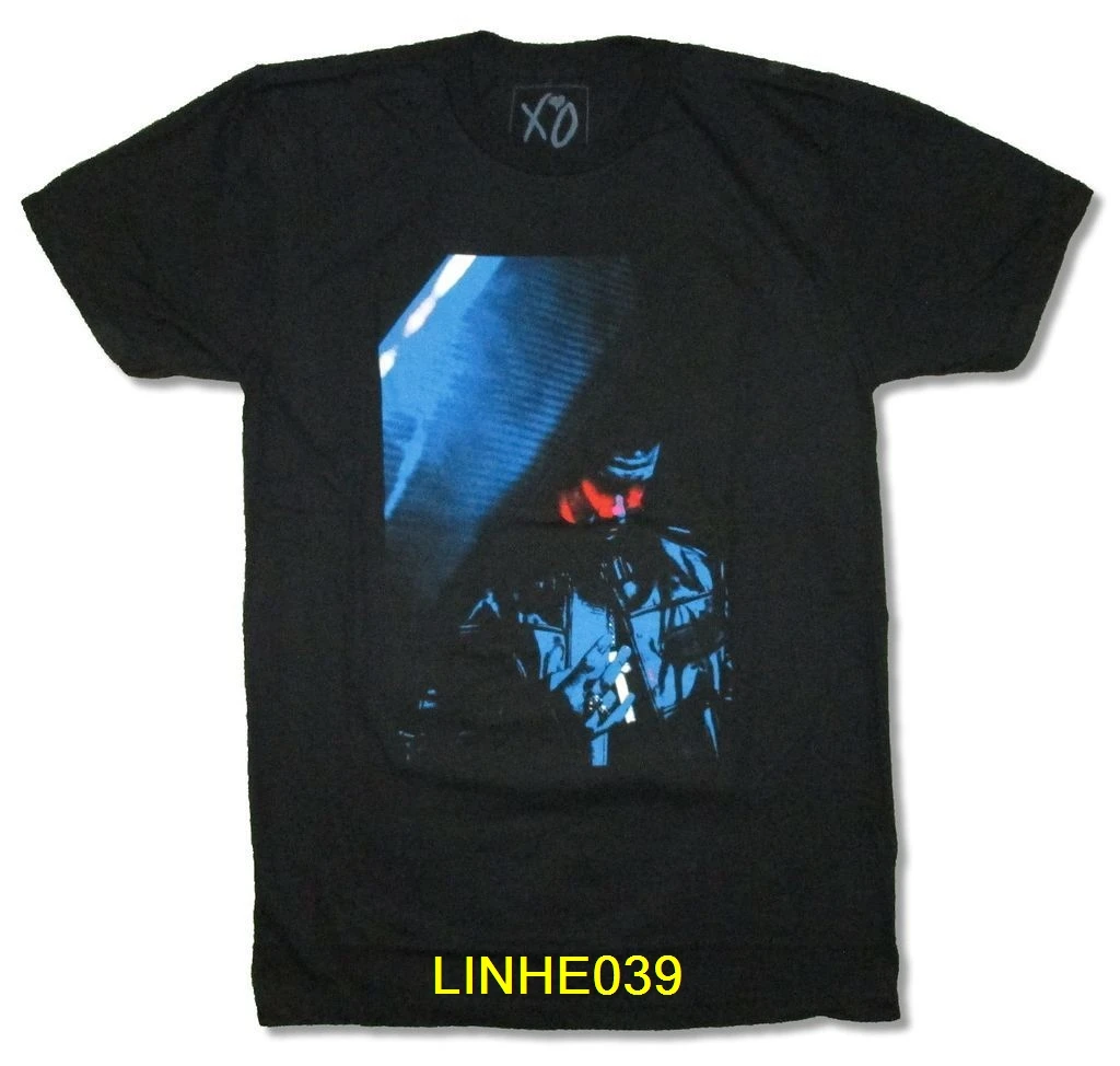The Weeknd Stage Photo Black T Shirt New Official XO Brand Man/Boy T-Shirt Top Harajuku Short Sleeve Shirt
The Weeknd Stage Photo Black T Shirt New Official XO Brand Man/Boy T-Shirt Top Harajuku Short Sleeve Shirt