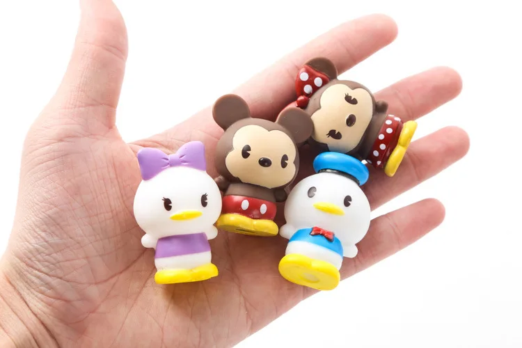 3965134687_1222472375