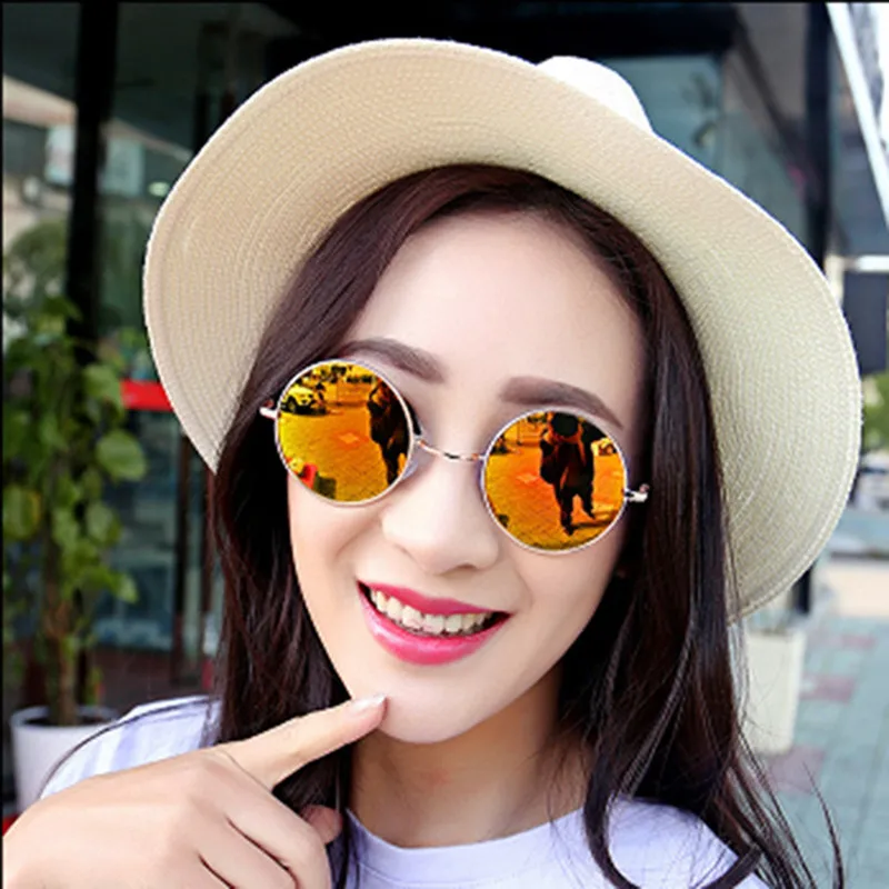 Vintage Round Sunglasses Women Anti-Reflective Lens Sunglasses Female Brand Design Metal Frame Circle Glasses Oculos UV400
Vintage Round Sunglasses Women Anti-Reflective Lens Sunglasses Female Brand Design Metal Frame Circle Glasses Oculos UV400