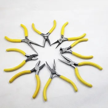 Mini pliers small pliers manufacturers 5 inch needle-nosed pliers jewelry handmade beaded DIY jewelry pliers hardware tools
Mini pliers small pliers manufacturers 5 inch needle-nosed pliers jewelry handmade beaded DIY jewelry pliers hardware tools