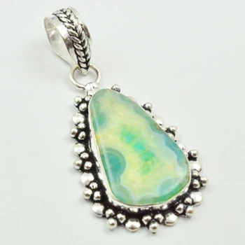 Solar Quarts Pendant Silver Overlay over Copper , 50 mm, P3190
Solar Quarts Pendant Silver Overlay over Copper , 50 mm, P3190