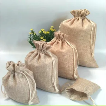 100pcs Vintage Natural Burlap Hessian Gift Candy Bags Wedding Party Favor Bags Birthday Supplies Drawstring Jute Gift Bag Pouch
100pcs Vintage Natural Burlap Hessian Gift Candy Bags Wedding Party Favor Bags Birthday Supplies Drawstring Jute Gift Bag Pouch