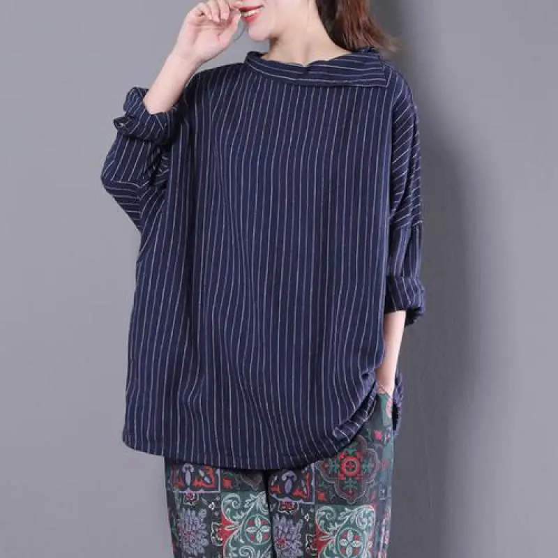 New Arrival Spring Korean Style Women Long Sleeve Loose Striped T-shirts Asymmetrical turn-down collar Casual Tops Tshirt Y1282
New Arrival Spring Korean Style Women Long Sleeve Loose Striped T-shirts Asymmetrical turn-down collar Casual Tops Tshirt Y1282
