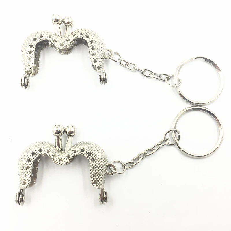 Kiss Clasp M Shape Key Ring Silver Tone Mini Metalwork Handbag Purse Handle Buckle Metal Frame Bag Accessories 4.5cm 10Pcs 
Kiss Clasp M Shape Key Ring Silver Tone Mini Metalwork Handbag Purse Handle Buckle Metal Frame Bag Accessories 4.5cm 10Pcs