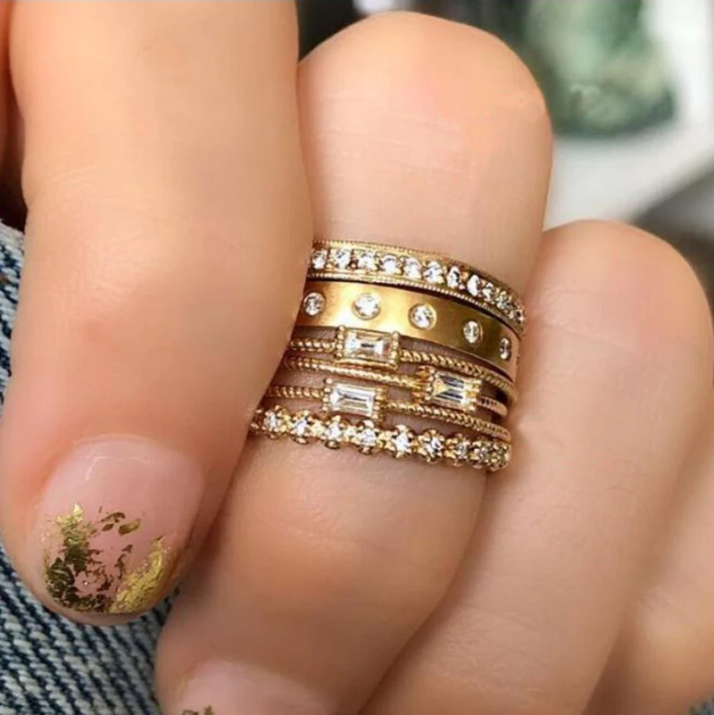 6 Pcs/set Crystal Zircon Gold Crown Ring Set Vintage Bohemian Women Engagement Wedding Rings Knuckle Female Fashion Jewelry
6 Pcs/set Crystal Zircon Gold Crown Ring Set Vintage Bohemian Women Engagement Wedding Rings Knuckle Female Fashion Jewelry