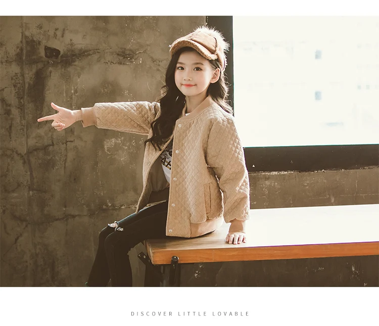 Girls' jacket autumn 2018 new Korean version of children's big boy foreign style baseball uniform thickened autumn and winter
Girls' jacket autumn 2018 new Korean version of children's big boy foreign style baseball uniform thickened autumn and winter