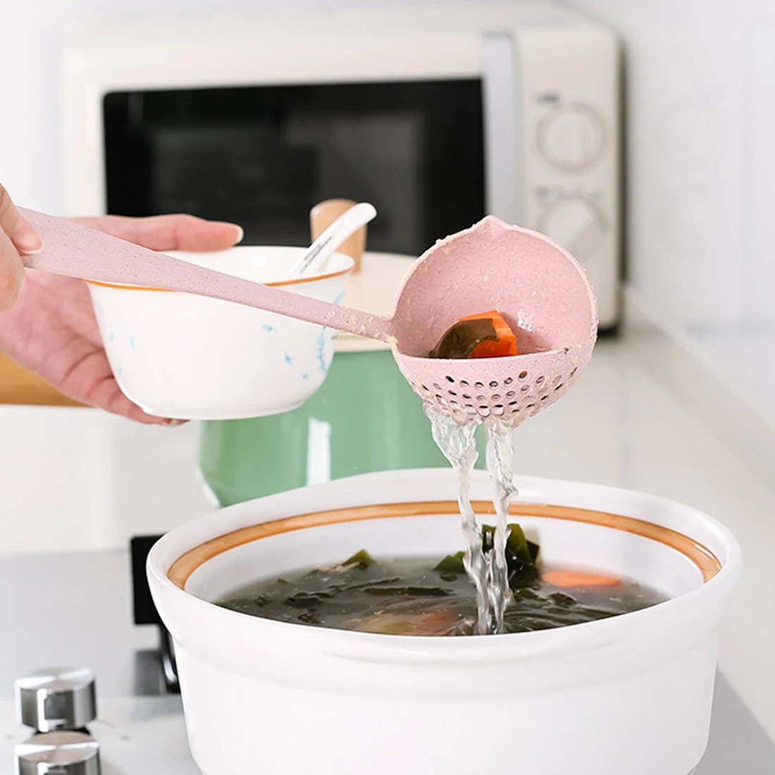 2 in 1 Soup Spoon Long Handle Home Strainer Cooking Colander Kitchen Scoop Plastic Ladle Tableware Spoon 1pc
2 in 1 Soup Spoon Long Handle Home Strainer Cooking Colander Kitchen Scoop Plastic Ladle Tableware Spoon 1pc