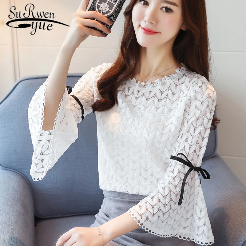 2018 spring lace shirt chiffon shirt long sleeve bottoming shirt blouse women Minimalist top White /Red womens shirts 1743 50
2018 spring lace shirt chiffon shirt long sleeve bottoming shirt blouse women Minimalist top White /Red womens shirts 1743 50