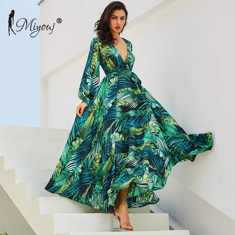 Miyouj Green Tropical Beach Dress Long Sleeve Maxi Dresses Women Bathing Suit V Neck Belt Vestido De Praia Plus Size Beachwear
Miyouj Green Tropical Beach Dress Long Sleeve Maxi Dresses Women Bathing Suit V Neck Belt Vestido De Praia Plus Size Beachwear