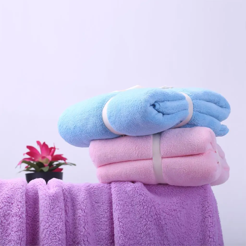 Solid Bath Towel 140*70 cm Set for Adults Kids Soft Microfiber Fabric Beach Bathroom Towel Set Super Absorbent Quick Dry
Solid Bath Towel 140*70 cm Set for Adults Kids Soft Microfiber Fabric Beach Bathroom Towel Set Super Absorbent Quick Dry