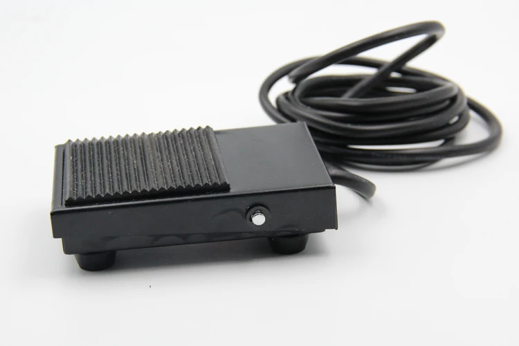 1PCS YT1034B Foot Switch Controller The Power Switch Automatic Reset Switch with 200cm Cable 15A/220V Free Shipping 1PCS YT1034B Foot Switch Controller The Power Switch Automatic Reset Switch with 200cm Cable 15A/220V Free Shipping<br><br>Aliexpress