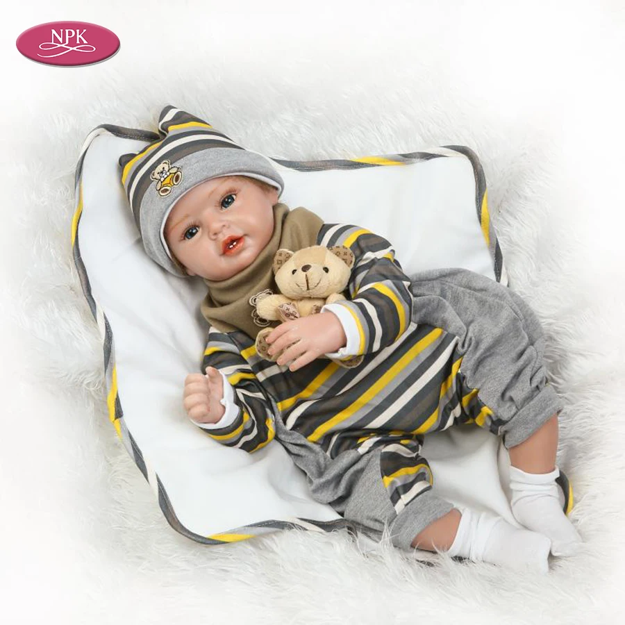 NPK 55CM Silicone Reborn Girl Baby Dolls Educational Toys Lifelike Princess Toddler Fashion Doll Girls Realista Menina Brinquedo
NPK 55CM Silicone Reborn Girl Baby Dolls Educational Toys Lifelike Princess Toddler Fashion Doll Girls Realista Menina Brinquedo