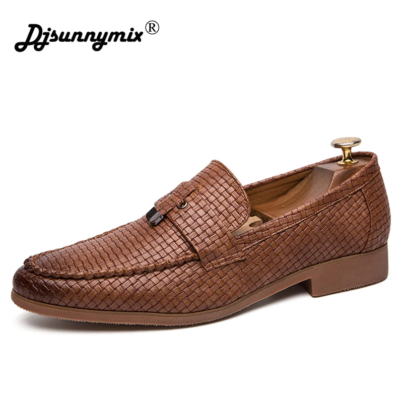 New Pointed Toe Dress Shoes Men Loafers Weaving Leather Oxford Shoes for Men Formal Mariage Wedding Shoes big size 38-47
New Pointed Toe Dress Shoes Men Loafers Weaving Leather Oxford Shoes for Men Formal Mariage Wedding Shoes big size 38-47