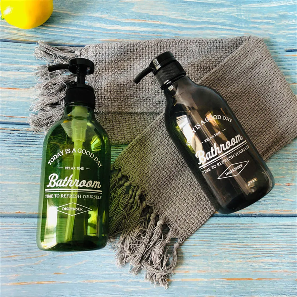 600ml Nordic Print Letter Plastic Bottles Home Chic Cosmetic Bath Liquid Lotion Sub-bottle Casual Travel Portable Press Bottle
600ml Nordic Print Letter Plastic Bottles Home Chic Cosmetic Bath Liquid Lotion Sub-bottle Casual Travel Portable Press Bottle