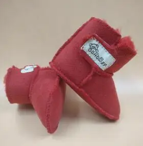 New brand Winter keep warm snow Boots with fur sheepskin infant First walkers Crib shoes soft bottom for baby girls and boys
New brand Winter keep warm snow Boots with fur sheepskin infant First walkers Crib shoes soft bottom for baby girls and boys
