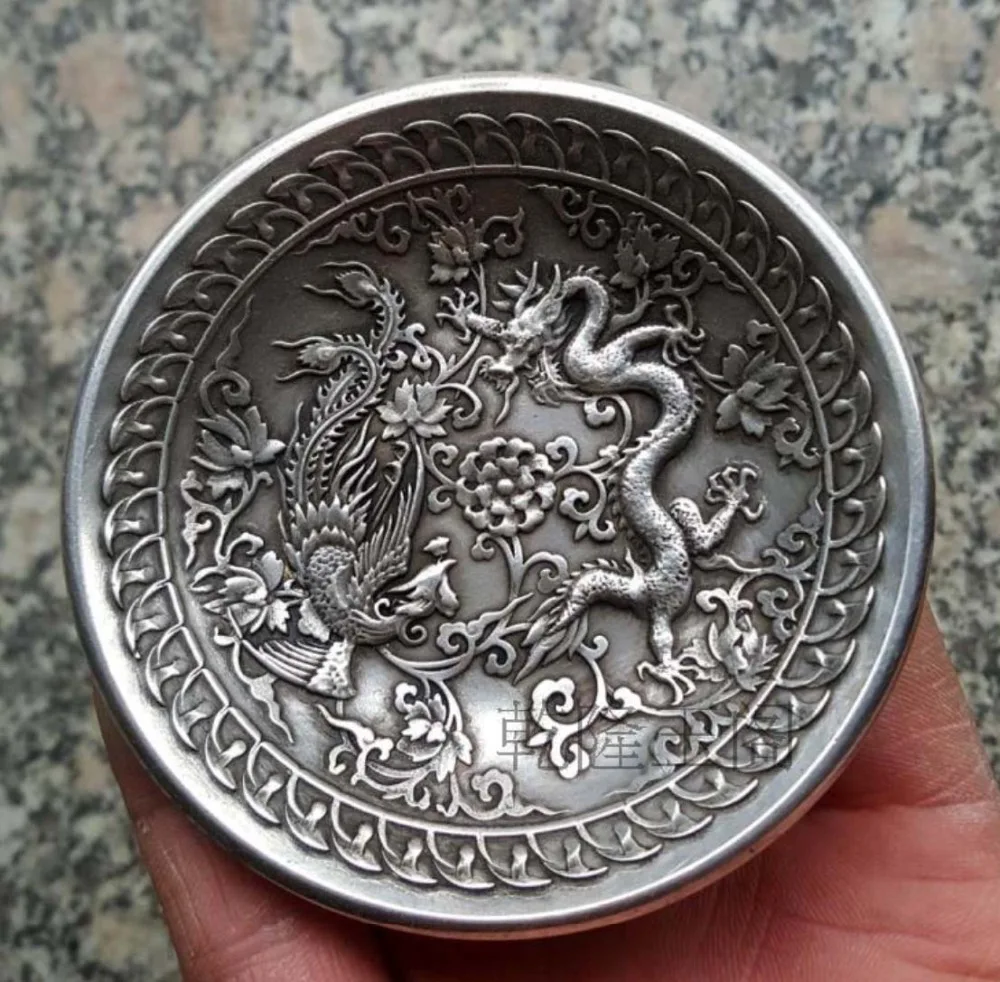 hot sell new - free shipping antique ancient old Chinese tibet silver qing Dragon Phoenix pattern plate
hot sell new - free shipping antique ancient old Chinese tibet silver qing Dragon Phoenix pattern plate