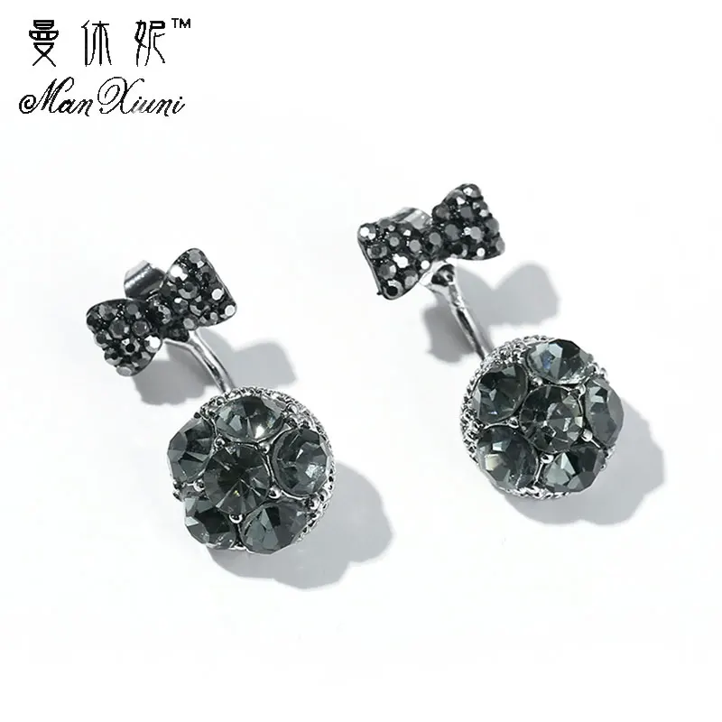 2018 Fashion Trend Crystal Stud Earring Double Sided Beads Ball Earrings Ear Stud Gift Women Jewelry Personality Classic
2018 Fashion Trend Crystal Stud Earring Double Sided Beads Ball Earrings Ear Stud Gift Women Jewelry Personality Classic