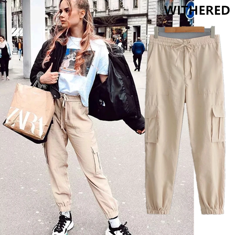 Withered high street fashion blogger collect waist two pockets cargo pants women pantalones mujer pantalon femme trousers women
Withered high street fashion blogger collect waist two pockets cargo pants women pantalones mujer pantalon femme trousers women