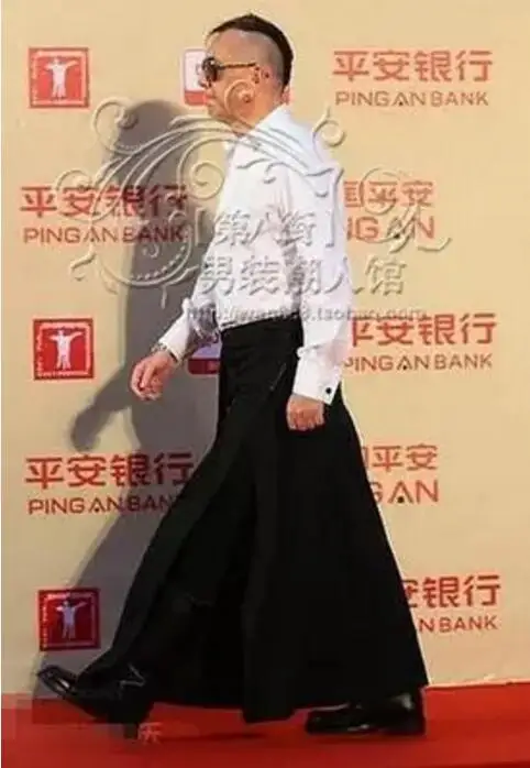 27-44 2017 New Fashion Men's clothing The organ plait Scotland Long skirt same style euramerican Plus size bar stage costumes
27-44 2017 New Fashion Men's clothing The organ plait Scotland Long skirt same style euramerican Plus size bar stage costumes
