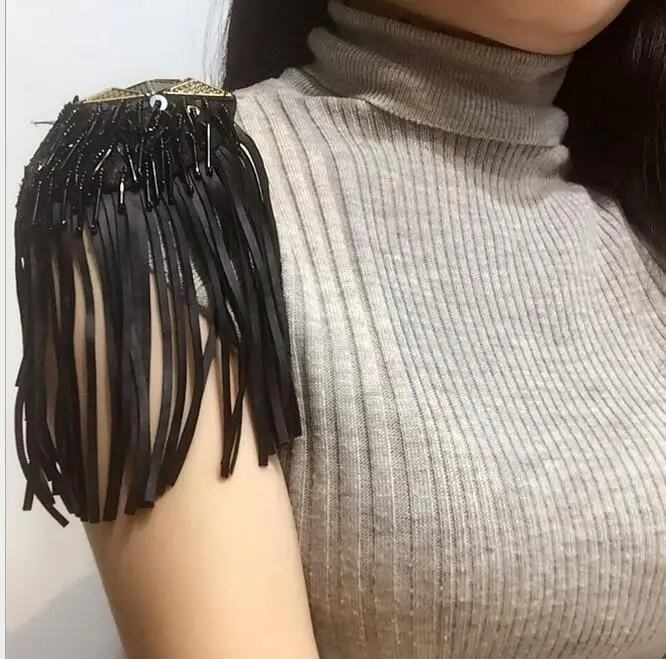 2pcs Autumn and winter clothing shoulder coat jacket suit shoulder stage brooch brooch jewelry trend accessories
2pcs Autumn and winter clothing shoulder coat jacket suit shoulder stage brooch brooch jewelry trend accessories