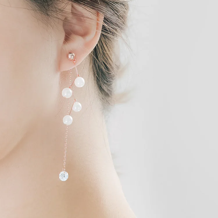 New Simulated Pearl Beads Tassel Long Earrings For Women Elegant Simple Dangle Earings Round Zircon Eardrop Accessories
New Simulated Pearl Beads Tassel Long Earrings For Women Elegant Simple Dangle Earings Round Zircon Eardrop Accessories