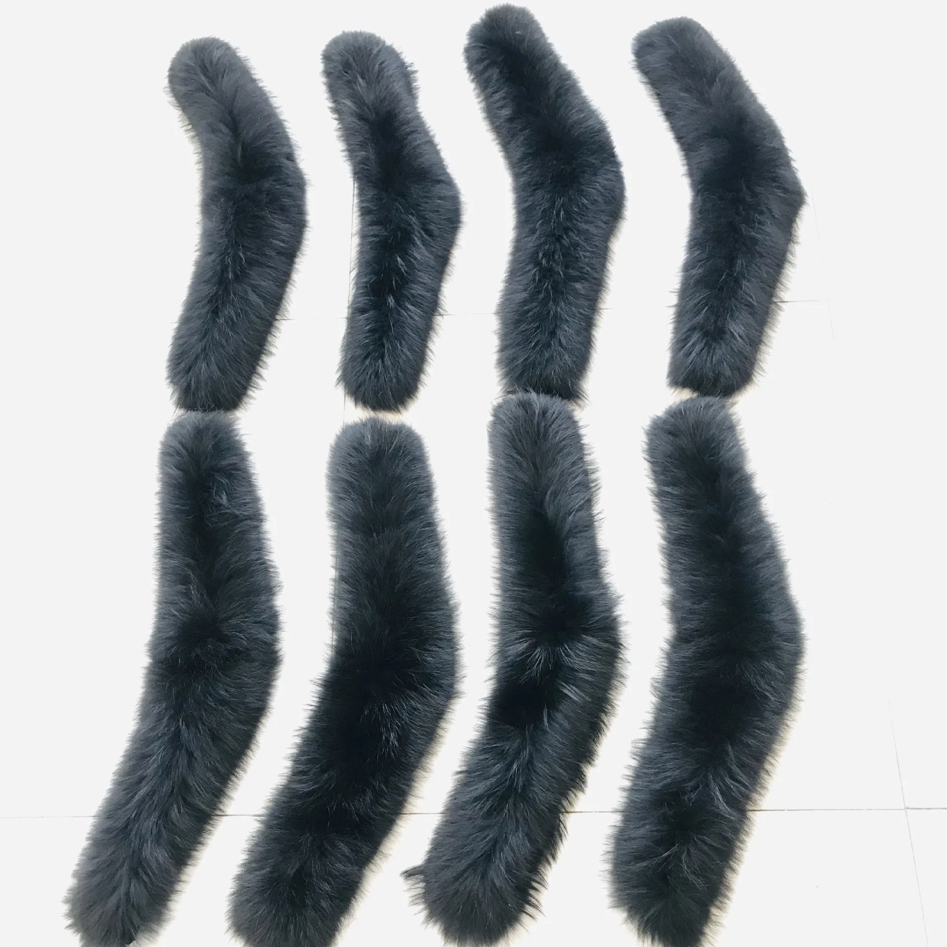 2019 winter new real whole fur scorpion star large collar down jacket to cross black scorpion hat collar
2019 winter new real whole fur scorpion star large collar down jacket to cross black scorpion hat collar