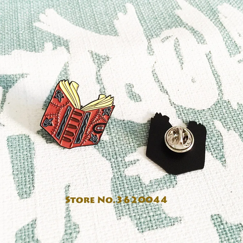 50pcs 90's Nostalgia Metal Craft Gift Custom Meme Brooches Hocus Pocus Spell Book Enamel Pins and Badge Halloween Lapel Pin
50pcs 90's Nostalgia Metal Craft Gift Custom Meme Brooches Hocus Pocus Spell Book Enamel Pins and Badge Halloween Lapel Pin