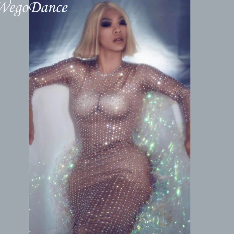 New Sexy Pearls Rhinestones Stretch Long Dress Stage Wear Nightclub One-piece Singer Evening Performance Long Sleeves Dress
New Sexy Pearls Rhinestones Stretch Long Dress Stage Wear Nightclub One-piece Singer Evening Performance Long Sleeves Dress