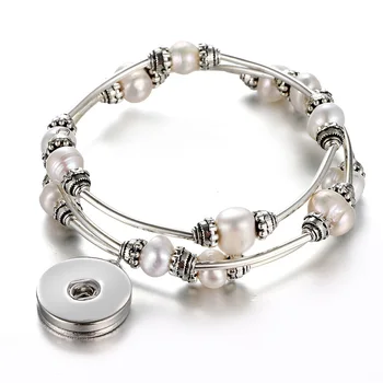 AB0055 Vintage elegant silver plated Freshwater Pearl Beads 3layers snap Bracelets fit 18MM snap buttons jewelry wholesale
AB0055 Vintage elegant silver plated Freshwater Pearl Beads 3layers snap Bracelets fit 18MM snap buttons jewelry wholesale