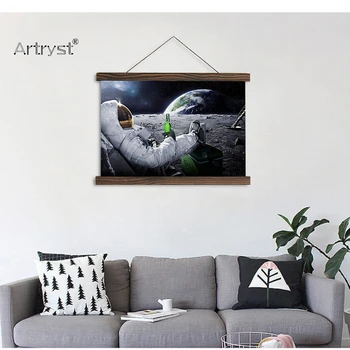 Artryst scroll painting a man who boarded the moon to drink beer HD posters for living room home wall decoration SCP (299)
Artryst scroll painting a man who boarded the moon to drink beer HD posters for living room home wall decoration SCP (299)