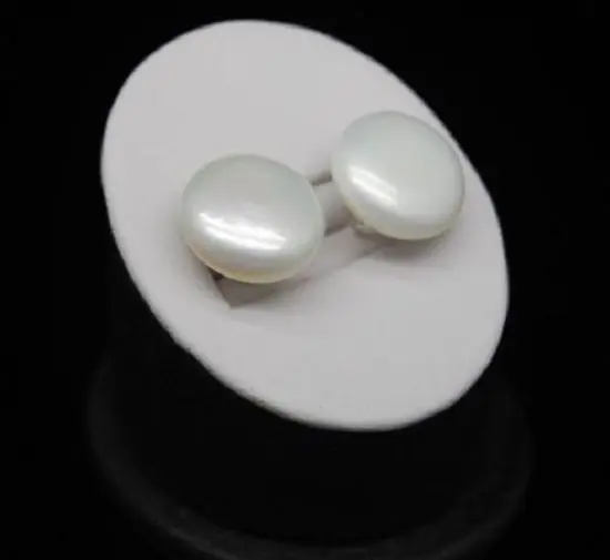 free shipping Charming 12-13MM white coin pearl stud earrings 14k/20 yellow gold
free shipping Charming 12-13MM white coin pearl stud earrings 14k/20 yellow gold