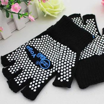 Sports Semi Finger Gloves Yoga Sports soft Gloves Anti Slip Semi Finger Gloves Comfortable gloves L50/0102
Sports Semi Finger Gloves Yoga Sports soft Gloves Anti Slip Semi Finger Gloves Comfortable gloves L50/0102