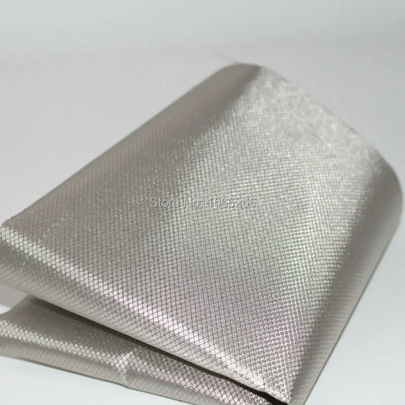 RIFD shielding Fabric Conductive Fabrics Electromagnetic Shielding Fabric With Lower Price /Emi Shielding Fabric
RIFD shielding Fabric Conductive Fabrics Electromagnetic Shielding Fabric With Lower Price /Emi Shielding Fabric