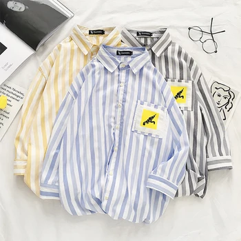 Designer Shirt Men High Quality Harajuku Striped Three Quarter Sleeve Streetwear Man shirts Loose Casual Fashion Clothing YT5014
Designer Shirt Men High Quality Harajuku Striped Three Quarter Sleeve Streetwear Man shirts Loose Casual Fashion Clothing YT5014