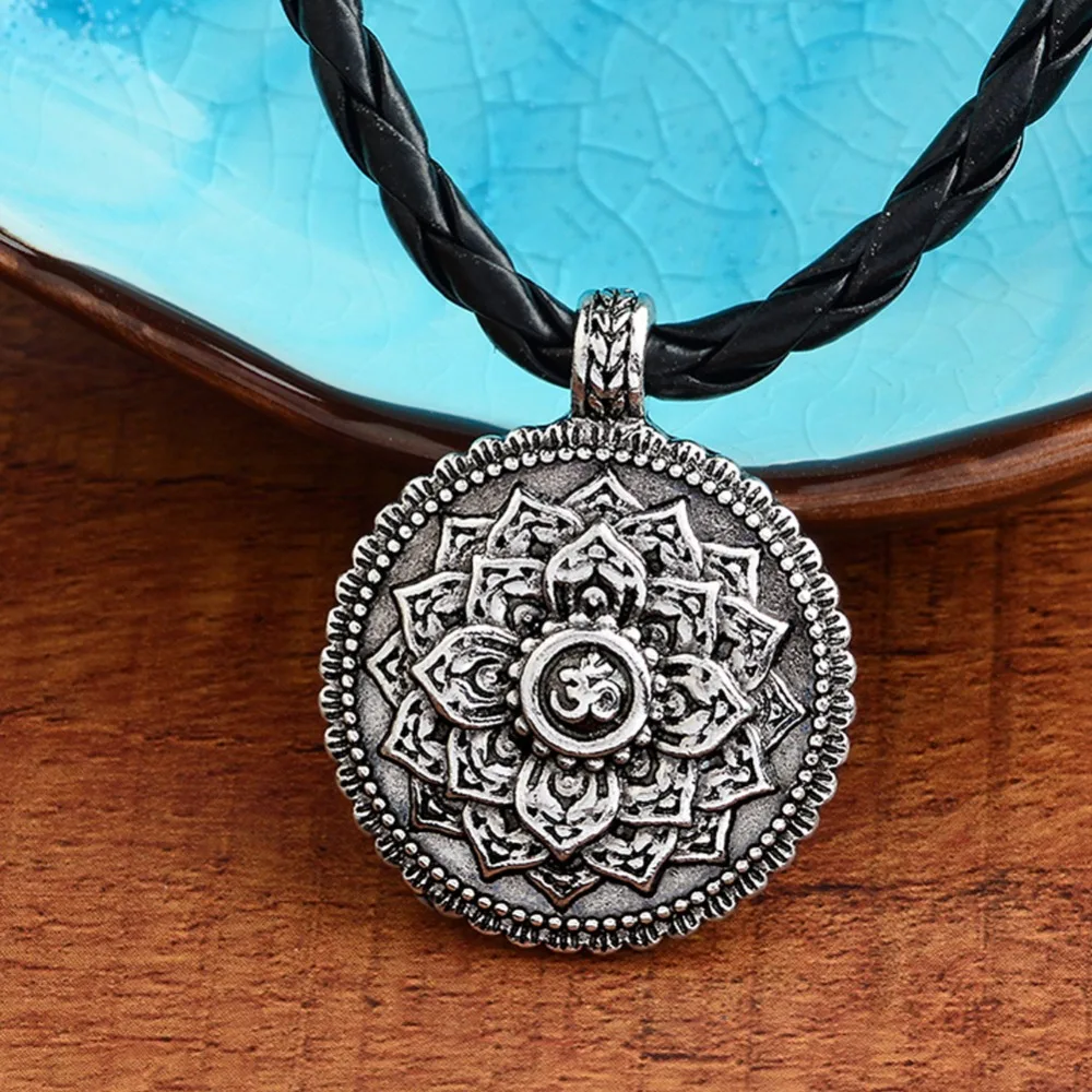 Ethnic Ancient silver lotus flower buddha necklace Yoga inspired meaningful jewelry Lotus Gift for women #277427 | Украшения и