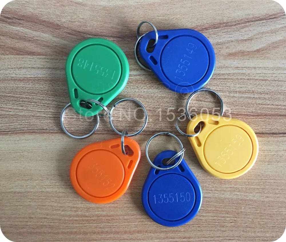 50pcs/lot T5577 Rewritable Programmable RFID 125 KHz Keychain Keyfobs Key Finder For Copy EM4100 Cards
50pcs/lot T5577 Rewritable Programmable RFID 125 KHz Keychain Keyfobs Key Finder For Copy EM4100 Cards