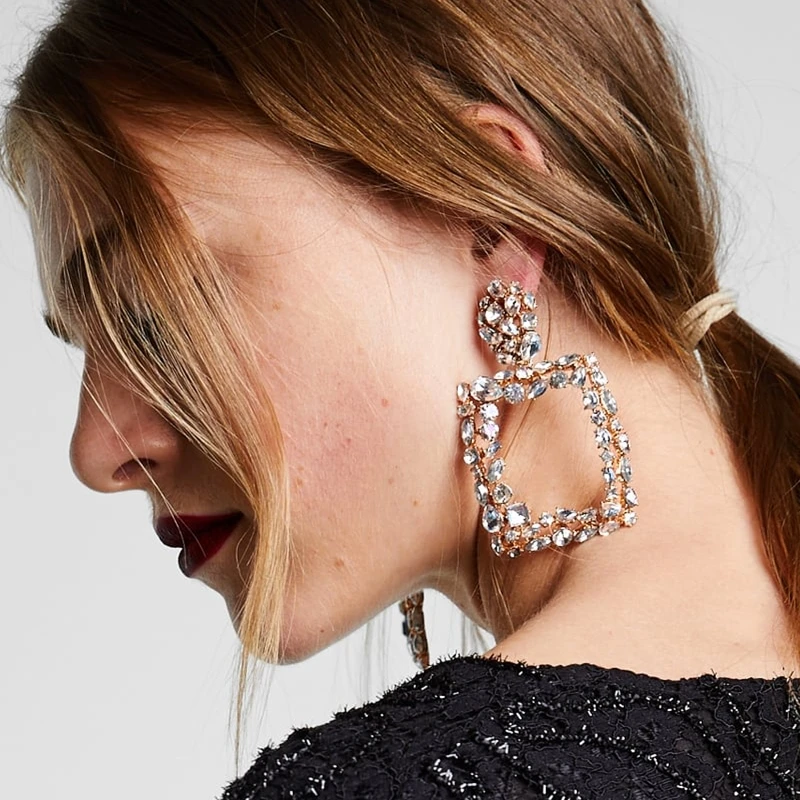 AOTEMAN Fashion women Hyperbole za crystal Square big dangle earrings Wedding Jewelry Luxury Boho vintage women earrings
AOTEMAN Fashion women Hyperbole za crystal Square big dangle earrings Wedding Jewelry Luxury Boho vintage women earrings