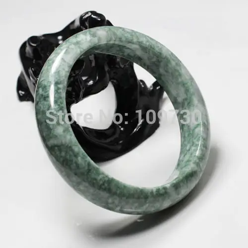 Free Shipping 001568 61mm Certified Grade "A" Natural Green Jadeite Fine Stone Gems Bracelet Bangle (A0429) 
Free Shipping 001568 61mm Certified Grade "A" Natural Green Jadeite Fine Stone Gems Bracelet Bangle (A0429)