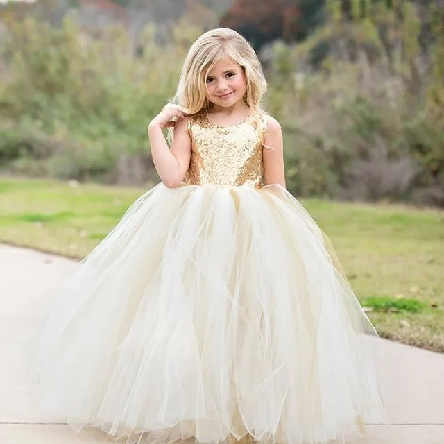 2-8T Gown girls mesh flower Dress Kids Formal Party Pageant Wedding lace Sequins Princess Wedding Dress Vestidos meisjes jurk
2-8T Gown girls mesh flower Dress Kids Formal Party Pageant Wedding lace Sequins Princess Wedding Dress Vestidos meisjes jurk