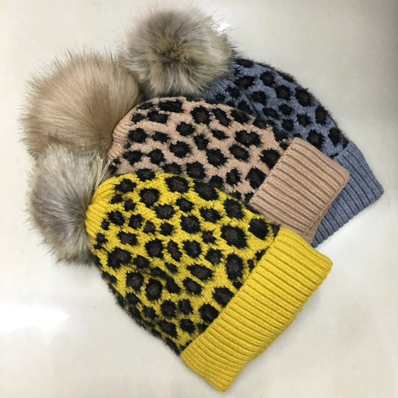 Luxury brand new designer animal knitted fashion women winter autumn skullies beanies with pom pom hat fleece inside LL190516
Luxury brand new designer animal knitted fashion women winter autumn skullies beanies with pom pom hat fleece inside LL190516